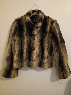 VTG KC Collection Women's‎ Faux Fur Crop Jacket in Brown Stripe Sz L